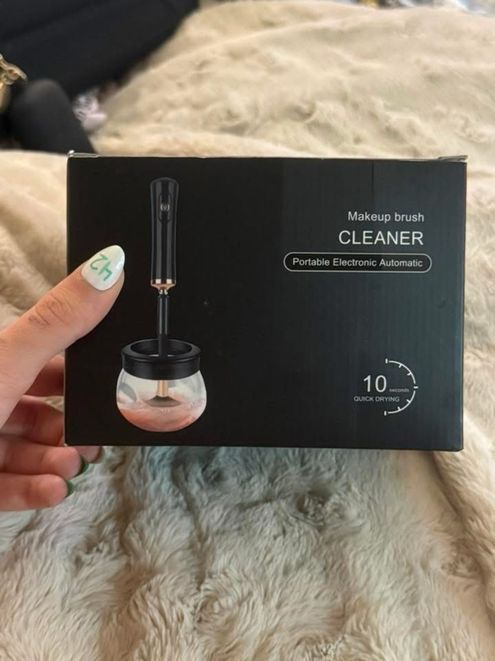 Amazon Black & Rose Gold Portable Makeup Brush Cleaner